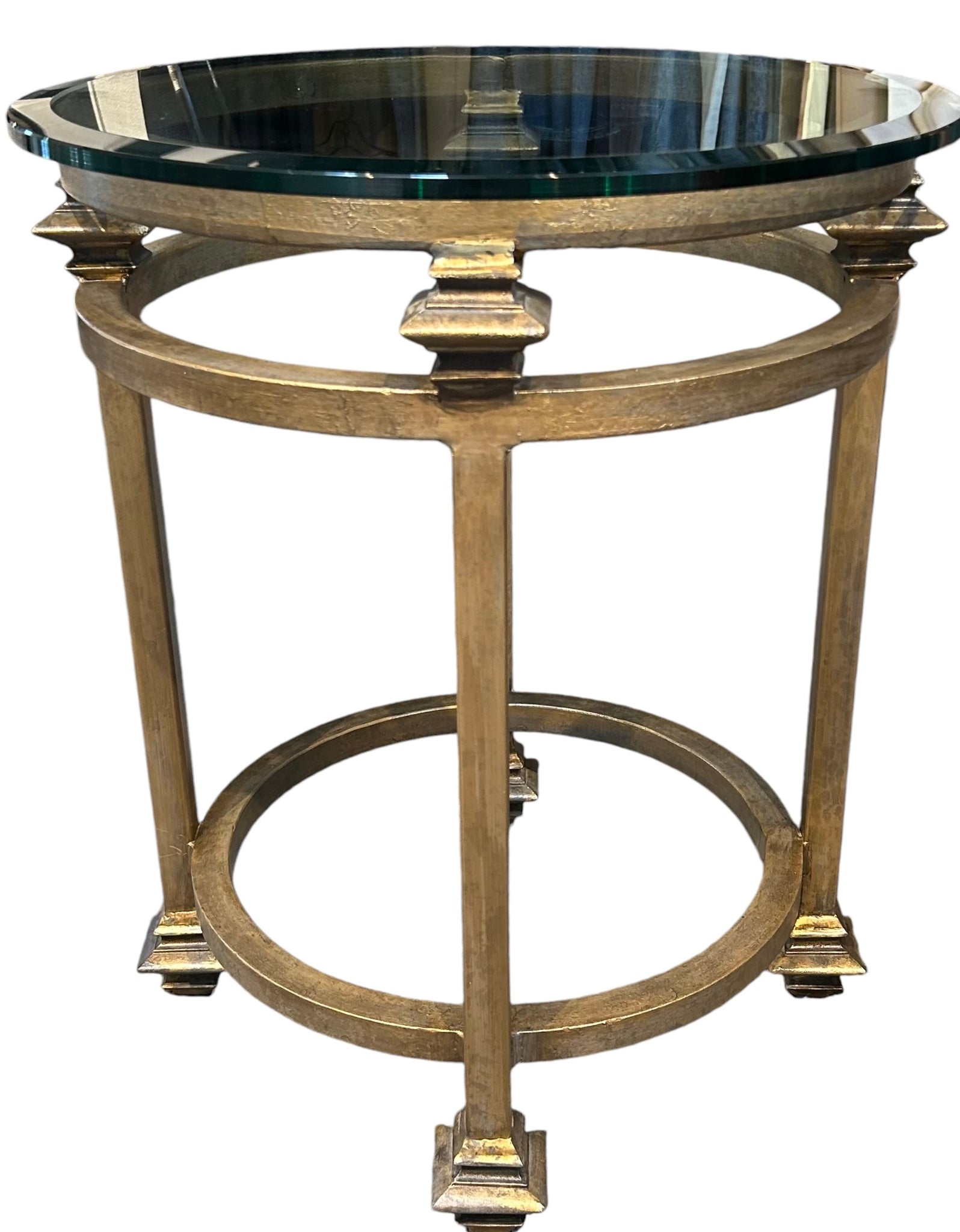 Kreiss Valencia Round Chow Table with Glass Top.