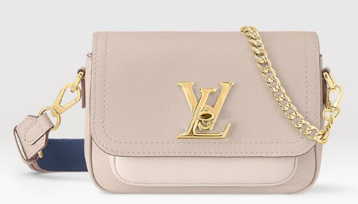 NEW Louis Vuitton Monogram Lockme Tender Hand Bag.