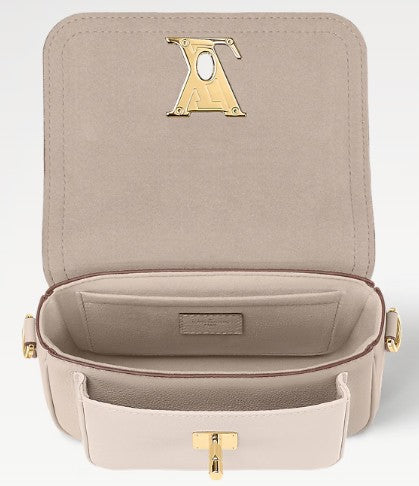 NEW Louis Vuitton Monogram Lockme Tender Hand Bag.